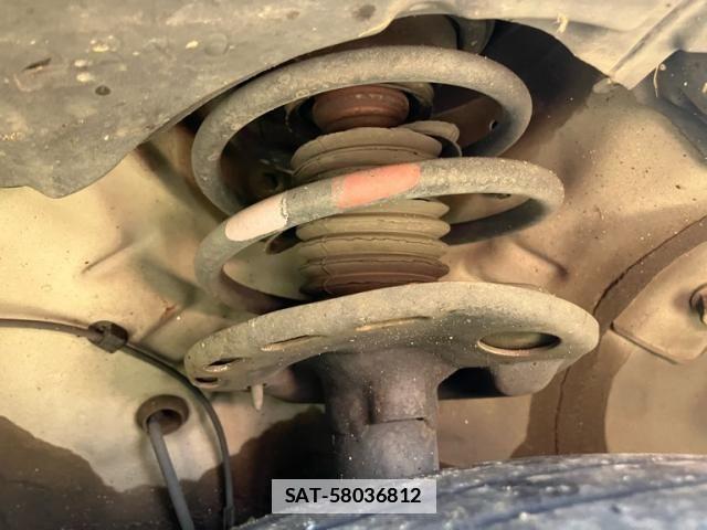 Toyota PRIUS 2013-08 7980686-8