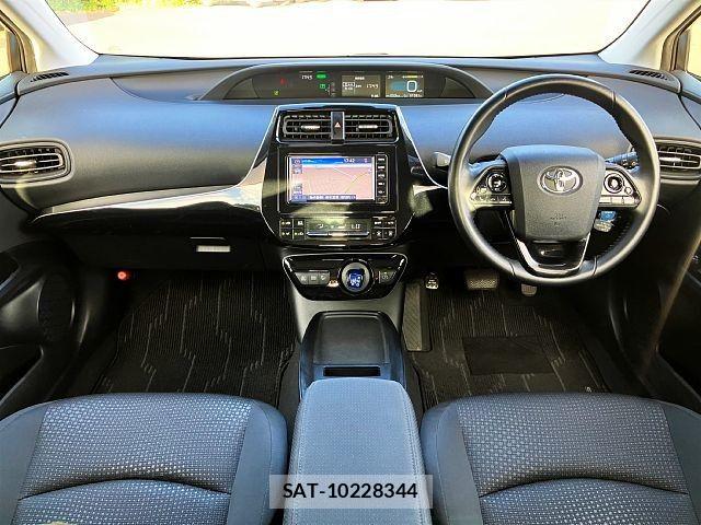 Toyota PRIUS 2020-02 7980632-1