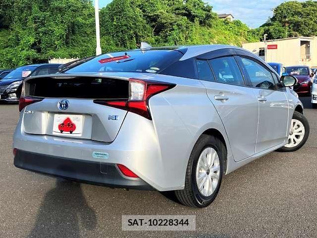 Toyota PRIUS 2020-02 7980632-2