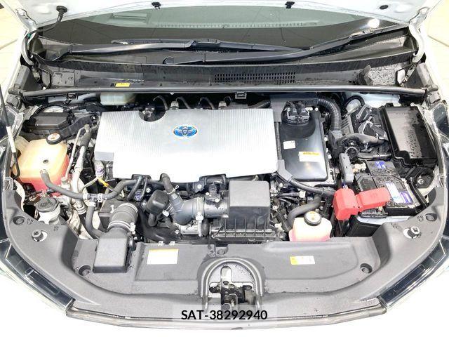 Toyota PRIUS 2017-09 7980646-17