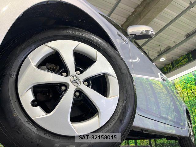 Toyota PRIUS 2014-09 7980671-12