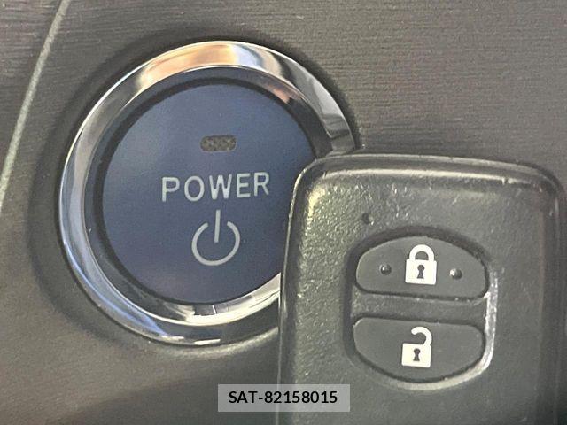 Toyota PRIUS 2014-09 7980671-3