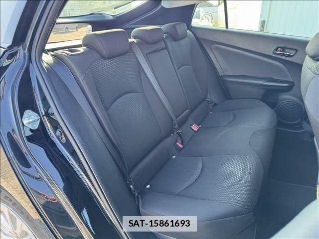 Toyota PRIUS 2019-06 7980627-9