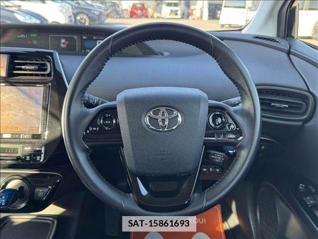 Toyota PRIUS 2019-06 7980627-12