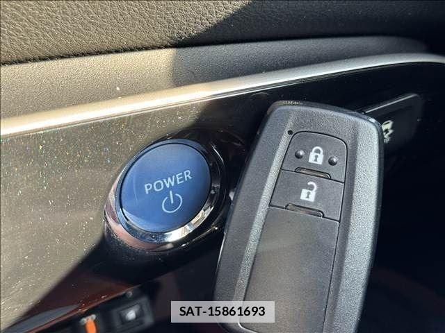 Toyota PRIUS 2019-06 7980627-18