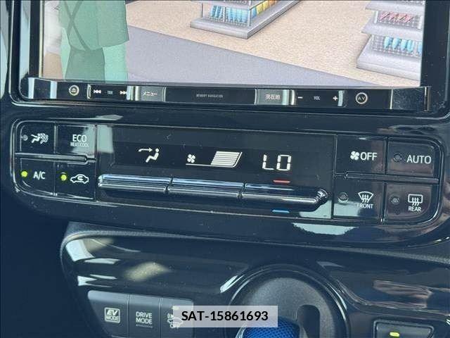 Toyota PRIUS 2019-06 7980627-22