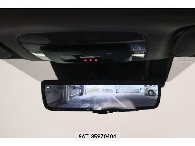 Toyota PRIUS 2023-06 7980608-9