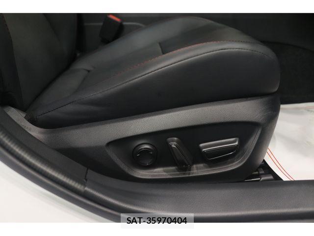 Toyota PRIUS 2023-06 7980608-20
