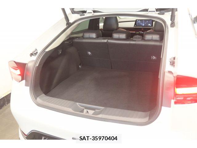 Toyota PRIUS 2023-06 7980608-22