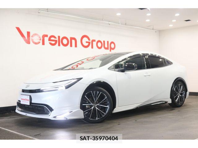 Toyota PRIUS 2023-06 7980608-26