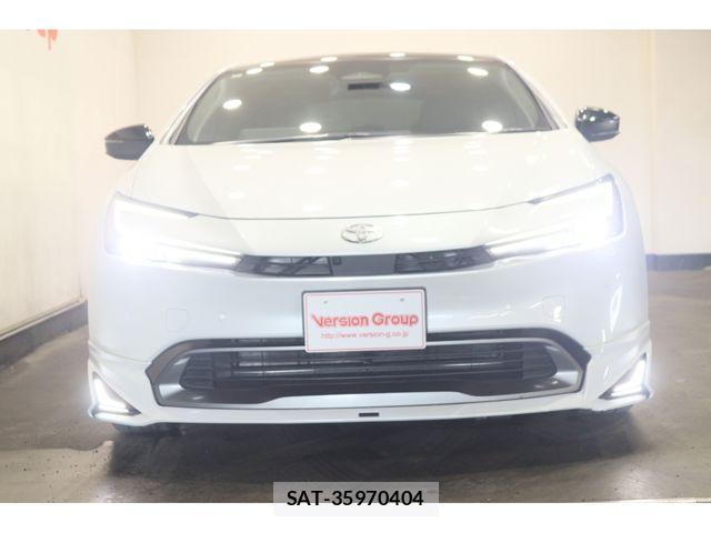 Toyota PRIUS 2023-06 7980608-3