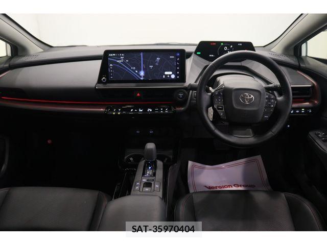 Toyota PRIUS 2023-06 7980608-4