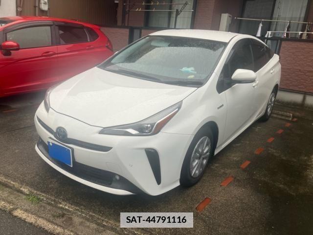 Toyota PRIUS 2020-03 7980653-1