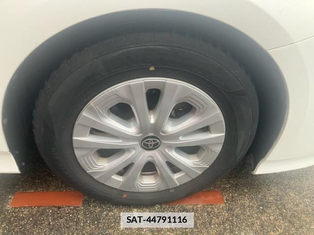 Toyota PRIUS 2020-03 7980653-4