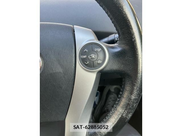 Toyota PRIUS 2012-04 7980690-16