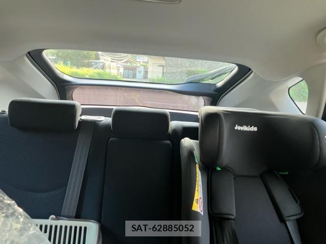 Toyota PRIUS 2012-04 7980690-24