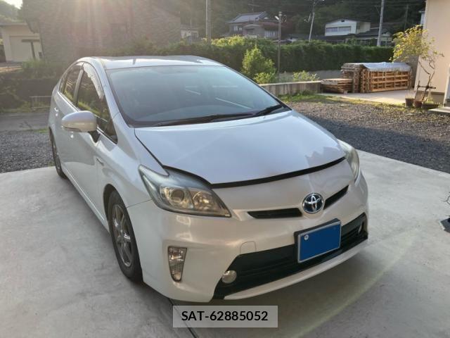 Toyota PRIUS 2012-04 7980690-2