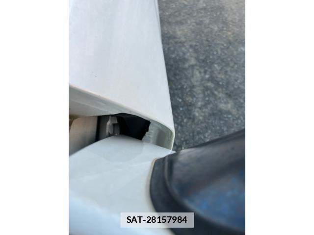 Toyota PRIUS 2010-08 7980688-24