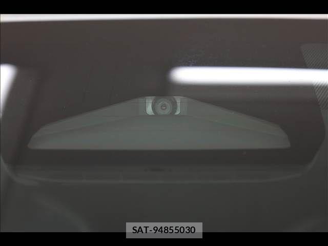 Toyota PRIUS 2023-03 7980617-5
