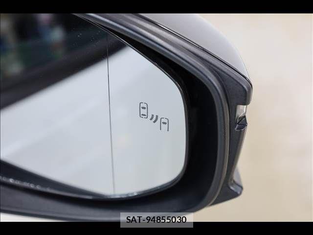Toyota PRIUS 2023-03 7980617-7