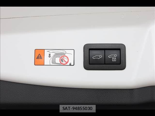 Toyota PRIUS 2023-03 7980617-8