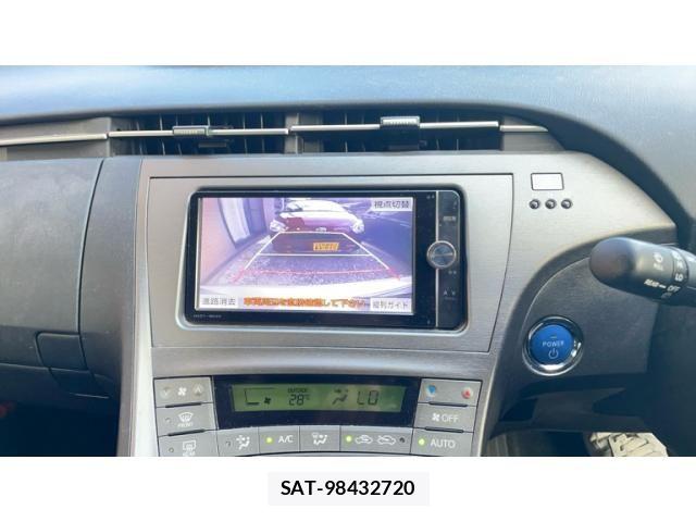 Toyota PRIUS 2012-07 7980693-10
