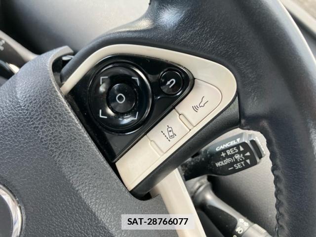 Toyota PRIUS 2016-04 7980658-14