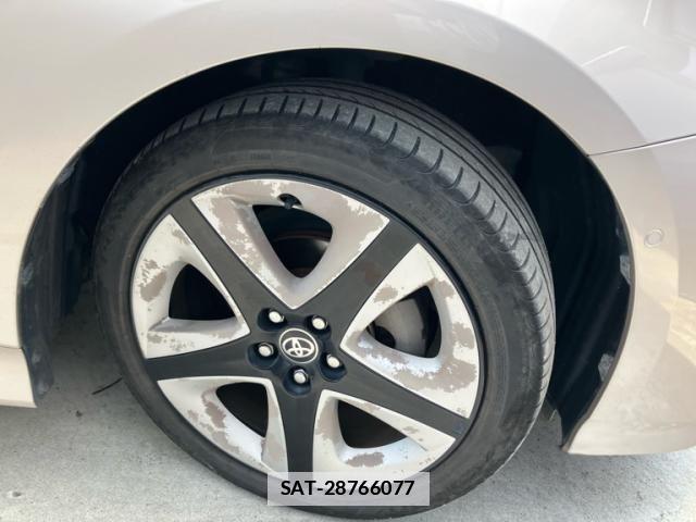 Toyota PRIUS 2016-04 7980658-6