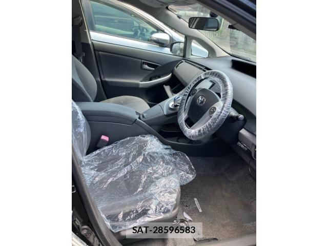 Toyota PRIUS 2009-10 7980677-11