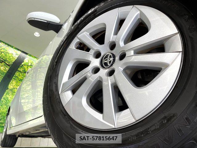 Toyota PRIUS 2017-06 7980643-13