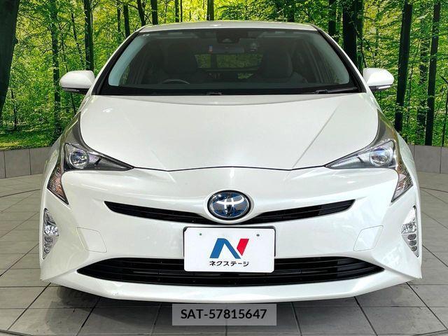Toyota PRIUS 2017-06 7980643-14