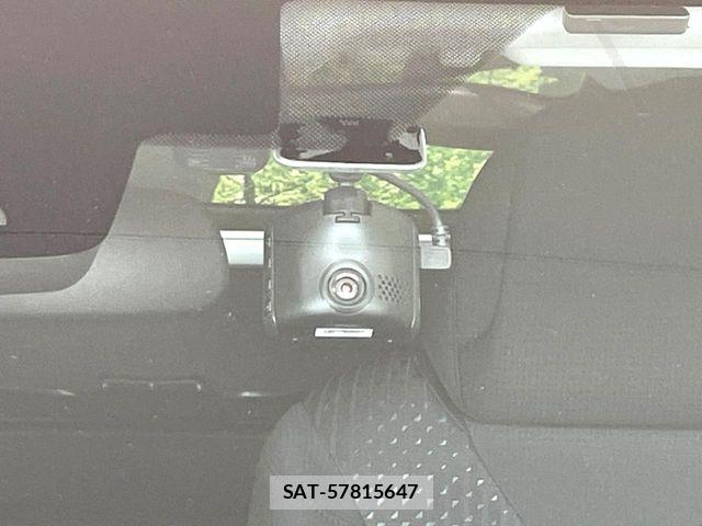 Toyota PRIUS 2017-06 7980643-7