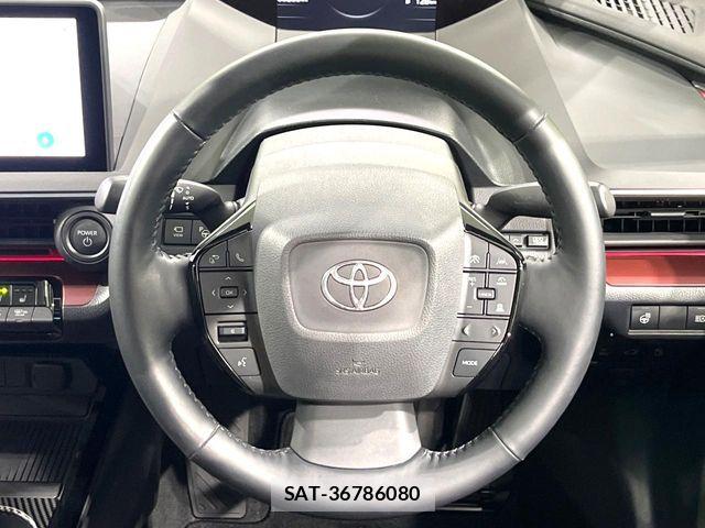 Toyota PRIUS 2023-03 7980615-11