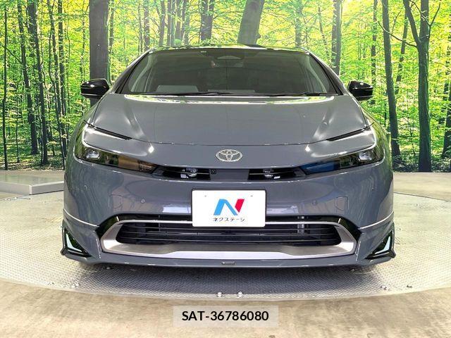 Toyota PRIUS 2023-03 7980615-14