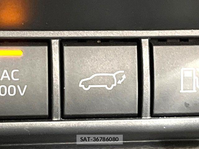 Toyota PRIUS 2023-03 7980615-7