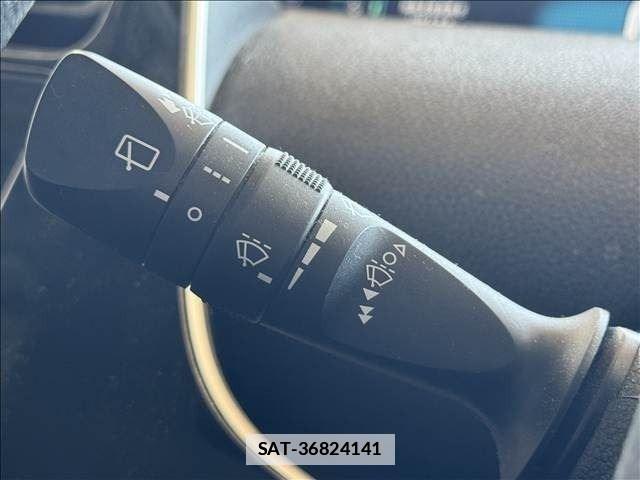 Toyota PRIUS 2016-02 7980636-15