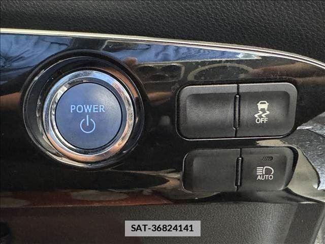 Toyota PRIUS 2016-02 7980636-19