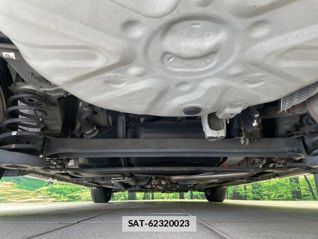 Toyota PRIUS 2011-01 7980675-18