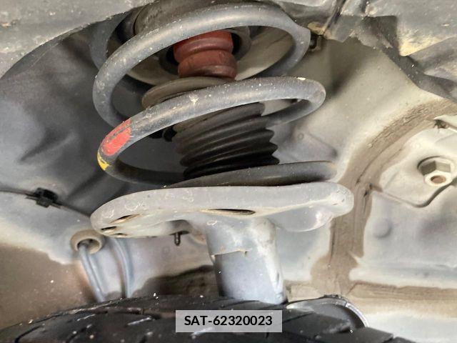 Toyota PRIUS 2011-01 7980675-19