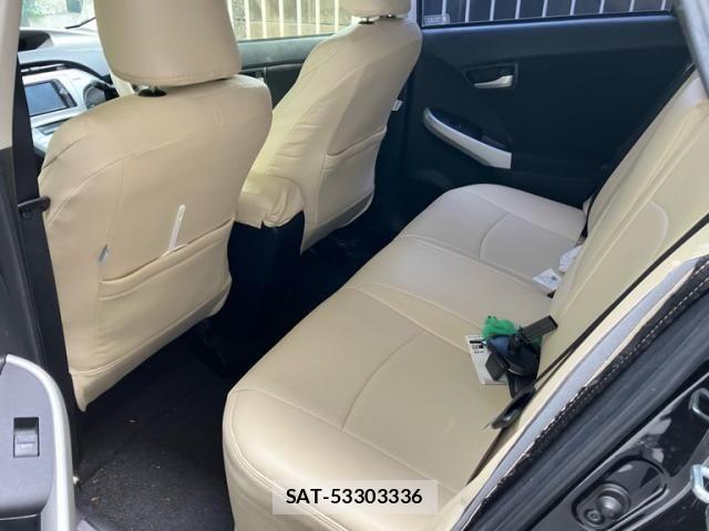 Toyota PRIUS 2013-03 7980685-10