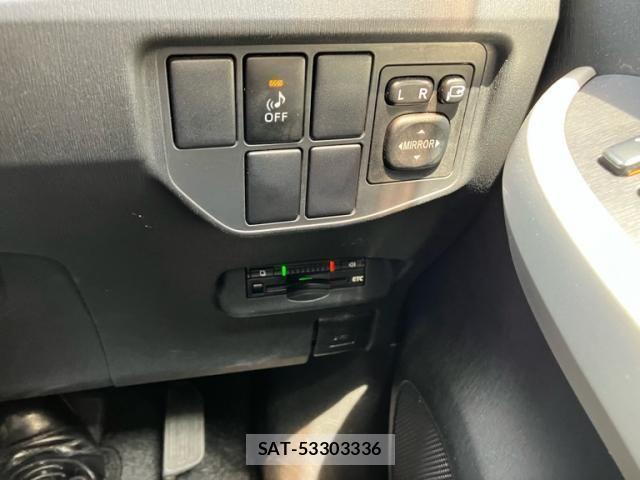 Toyota PRIUS 2013-03 7980685-14