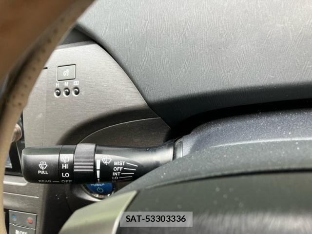 Toyota PRIUS 2013-03 7980685-18