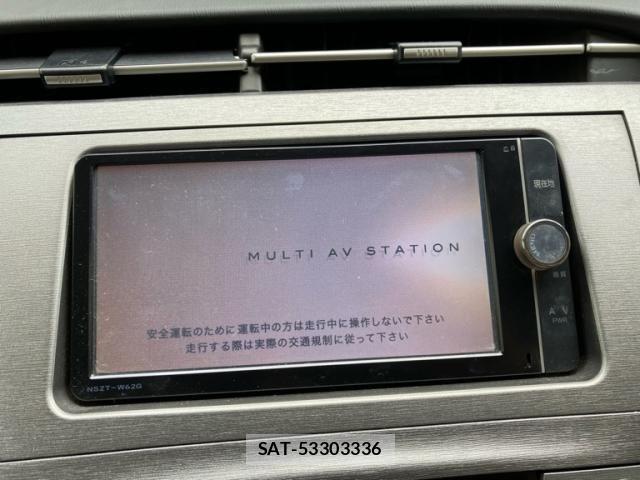 Toyota PRIUS 2013-03 7980685-22