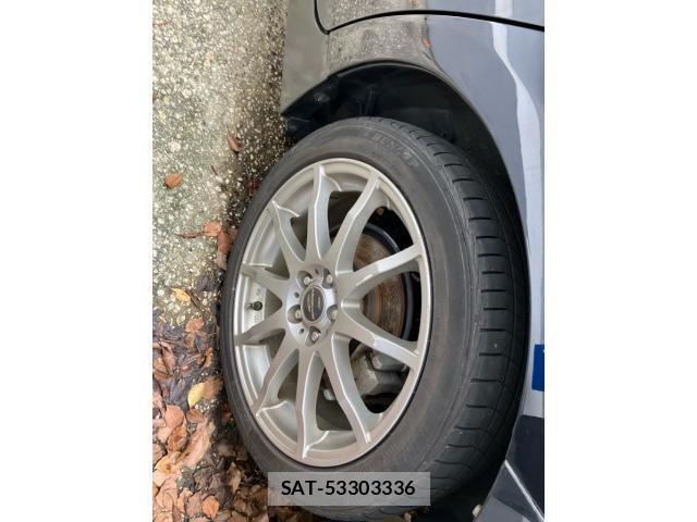 Toyota PRIUS 2013-03 7980685-7