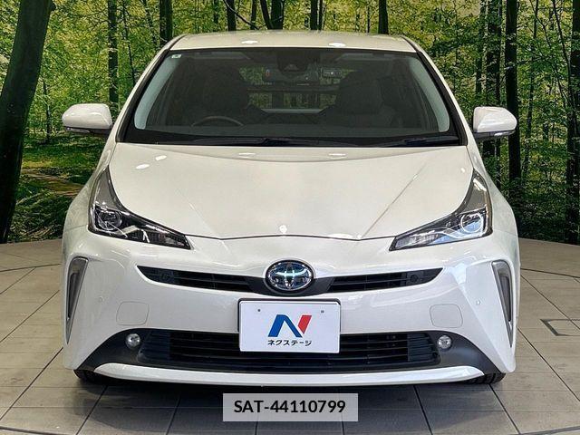 Toyota PRIUS 2020-04 7980625-13