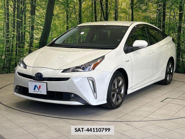 Toyota PRIUS 2020-04 7980625-15