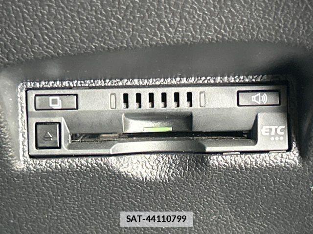 Toyota PRIUS 2020-04 7980625-6