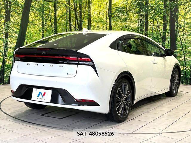Toyota PRIUS 2024-03 7980614-16