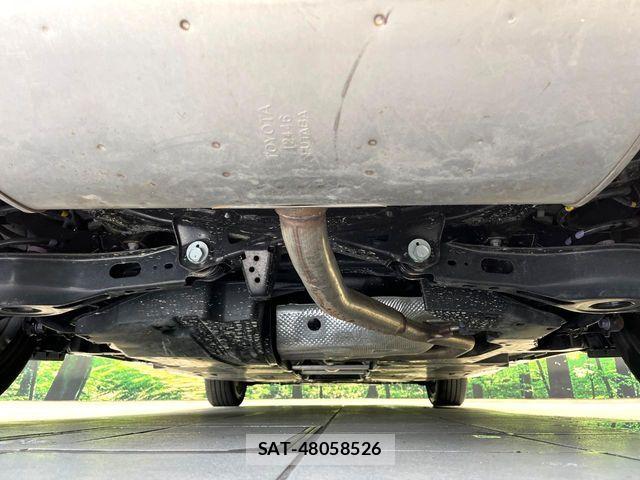 Toyota PRIUS 2024-03 7980614-18