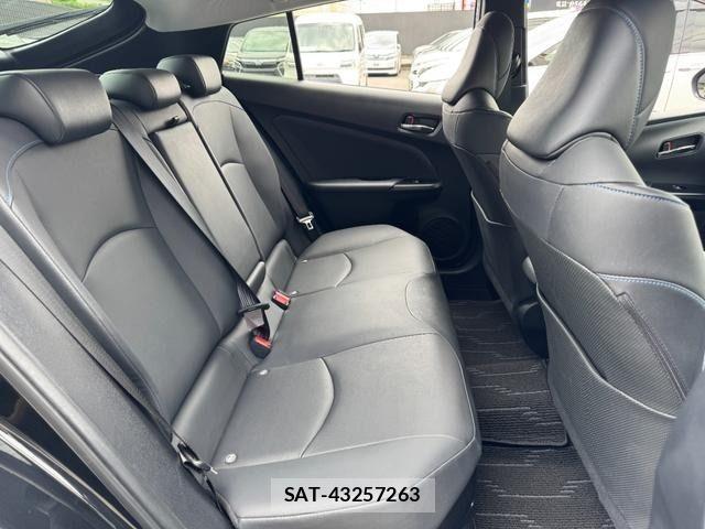 Toyota PRIUS 2016-01 7980631-9